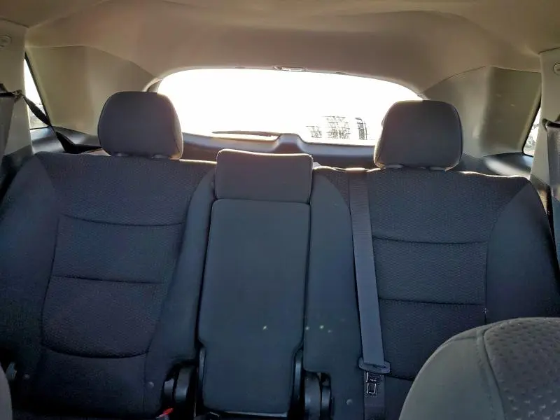 2011 KIA SORENTO BASE  