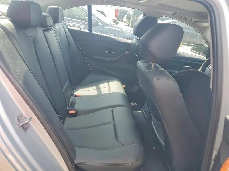 2014 BMW 320 I  