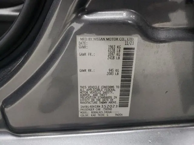 2024 NISSAN ALTIMA SV  
