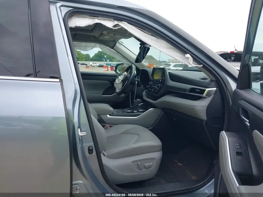 2021 TOYOTA HIGHLANDER HYBRID XLE