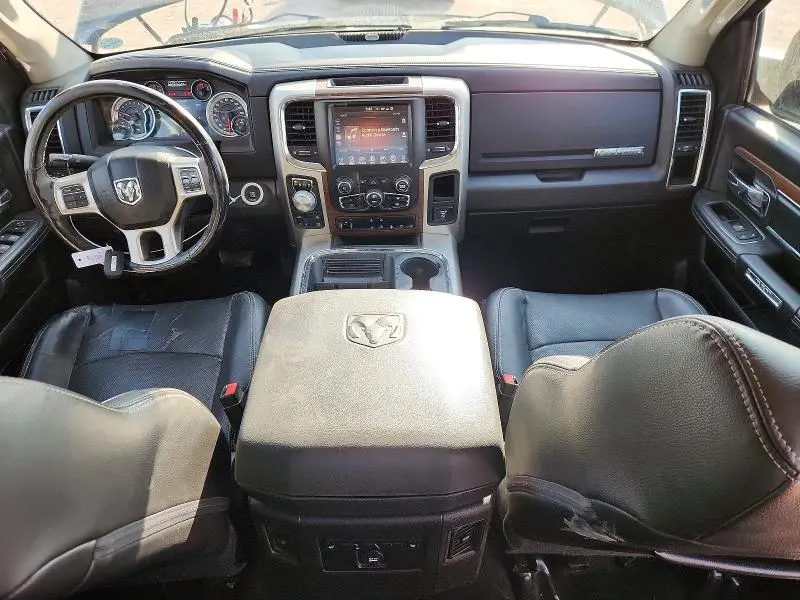2015 RAM 1500 LARAMIE  