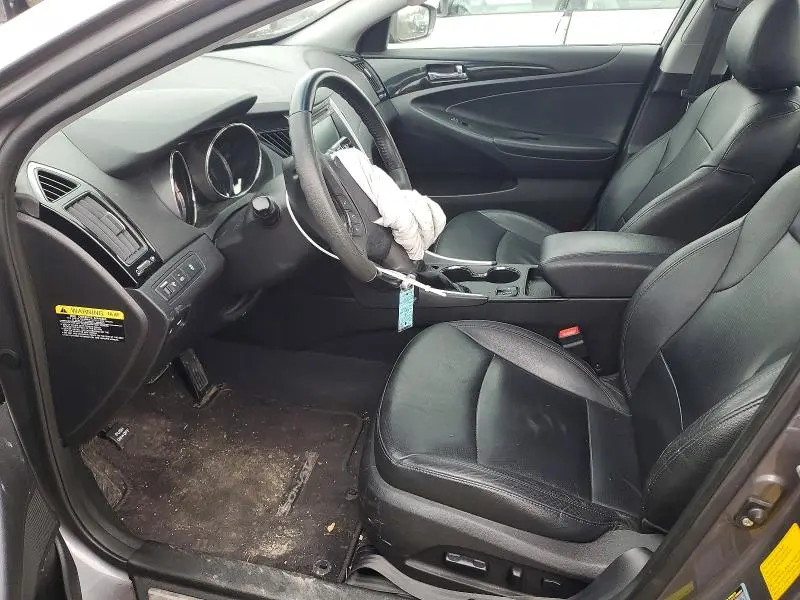 2011 HYUNDAI SONATA SE  