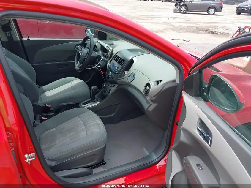 2013 CHEVROLET SONIC LT AUTO