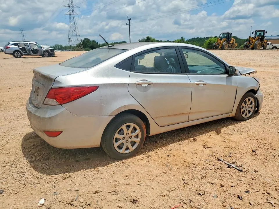 2014 HYUNDAI ACCENT GLS  
