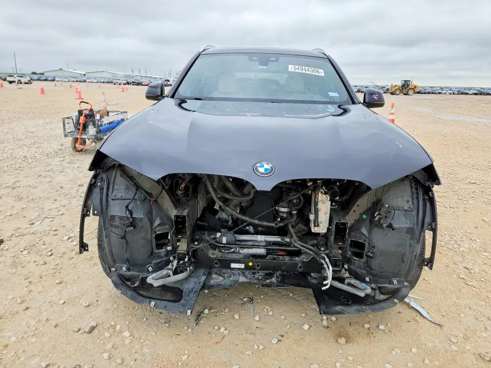 2021 BMW X3   