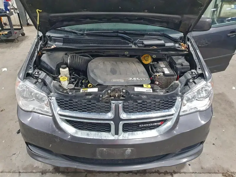 2016 DODGE GRAND CARAVAN SXT  