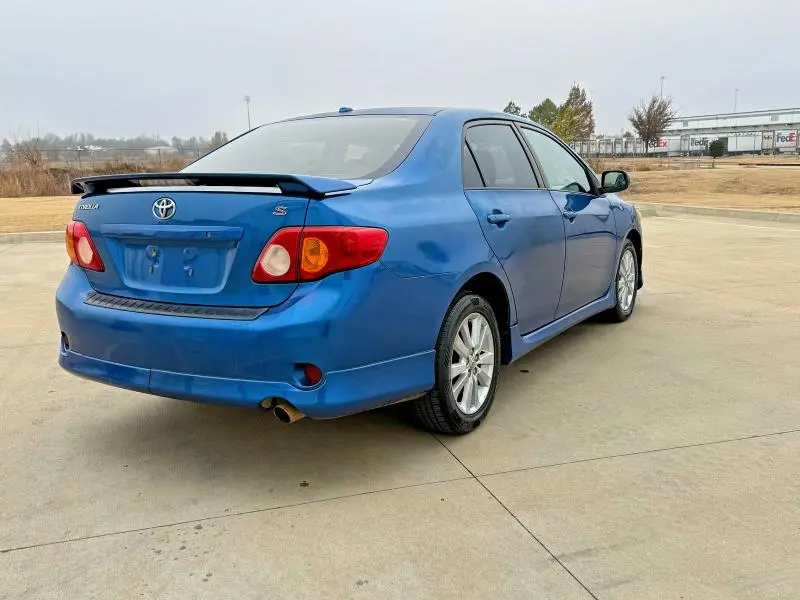 2010 TOYOTA COROLLA S  