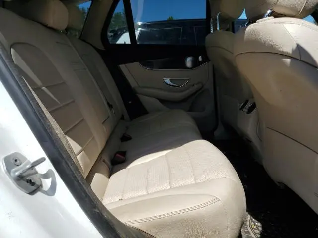 2016 MERCEDES-BENZ GLC 300 4MATIC  