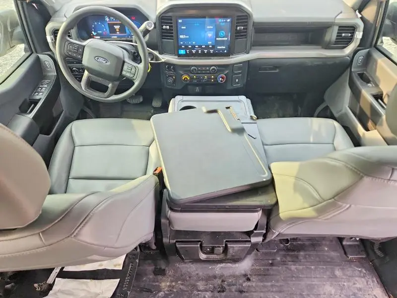 2025 FORD F150 XL  