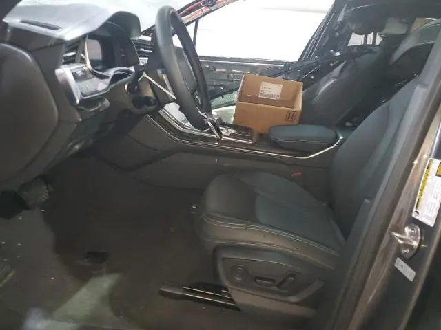 2025 AUDI Q7 PREMIUM PLUS  