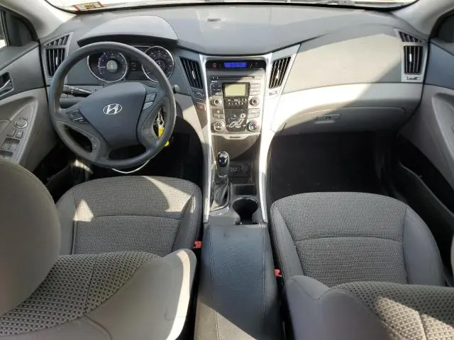 2011 HYUNDAI SONATA GLS  