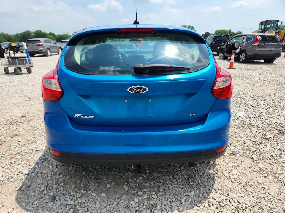 2014 FORD FOCUS SE  