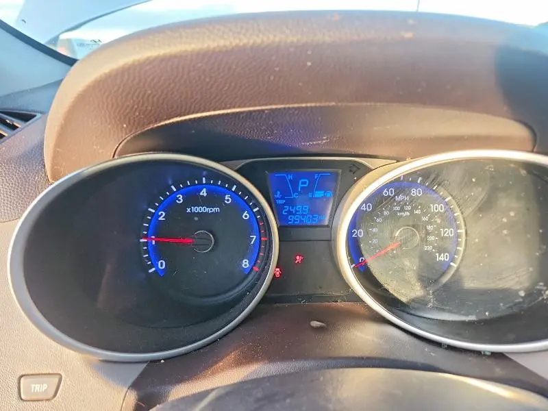 2012 HYUNDAI TUCSON GLS  