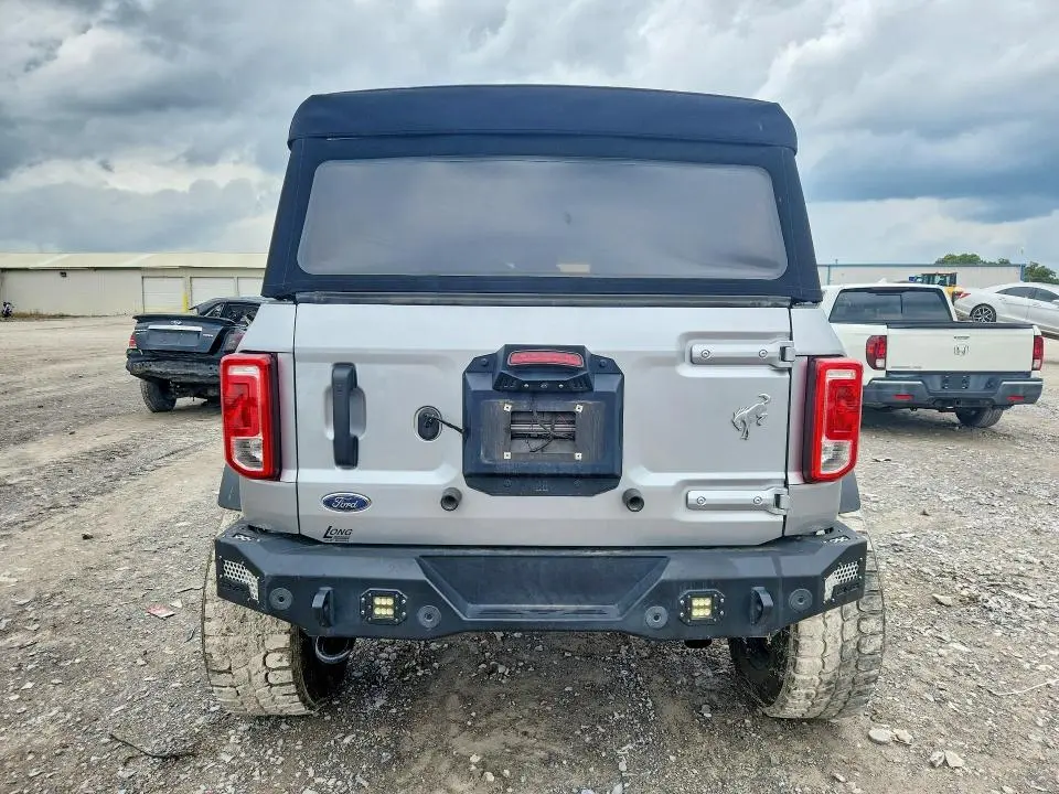 2022 FORD BRONCO BASE  