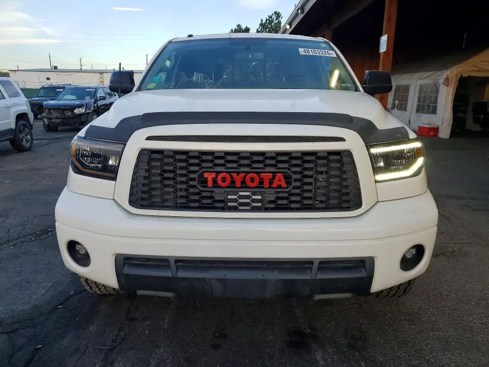 2010 TOYOTA TUNDRA GRADE  