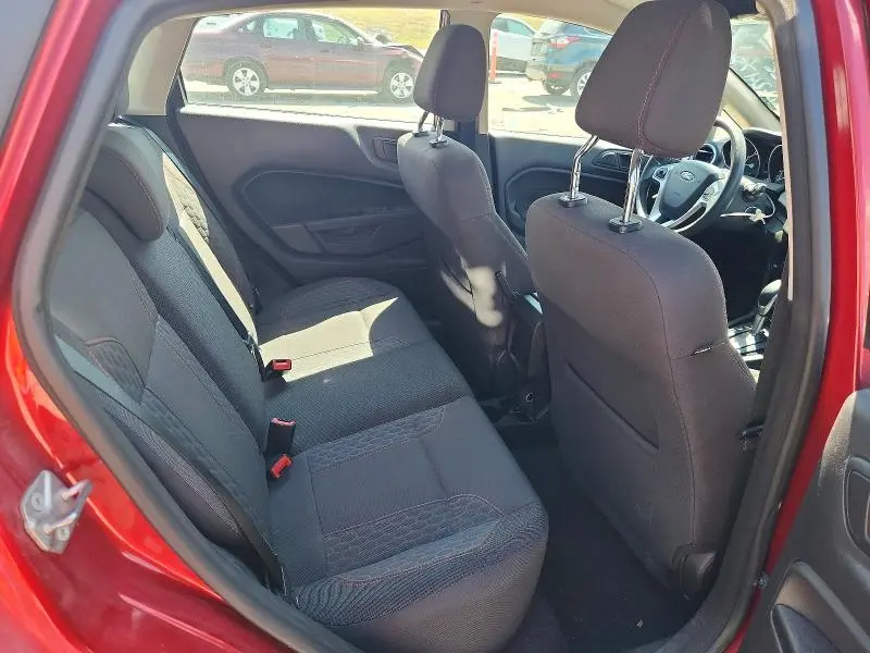 2017 FORD FIESTA SE  