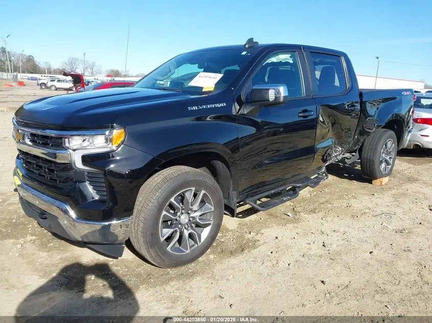 2025 CHEVROLET SILVERADO 1500 4WD  STANDARD BED LT