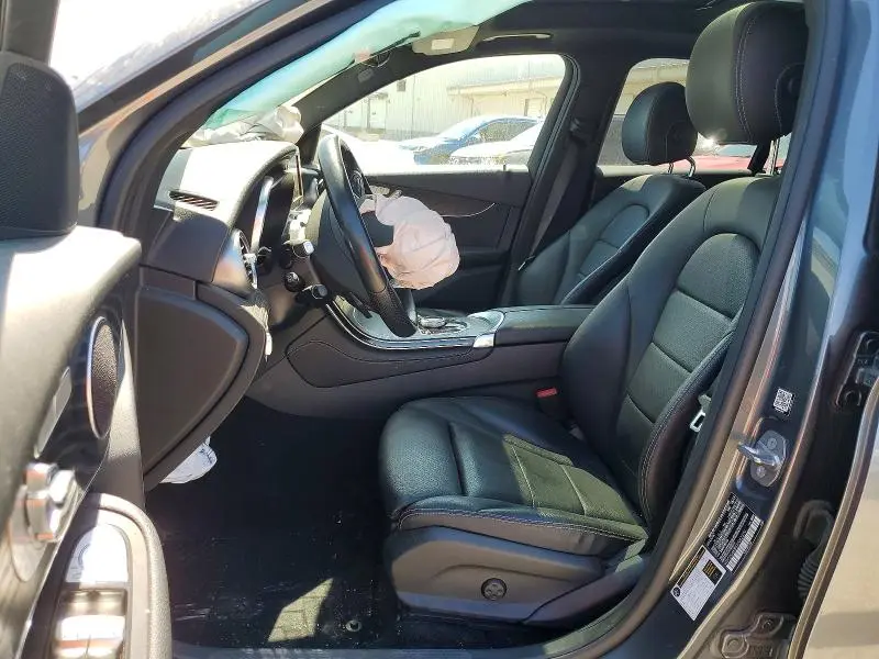 2018 MERCEDES-BENZ GLC 300 4MATIC  
