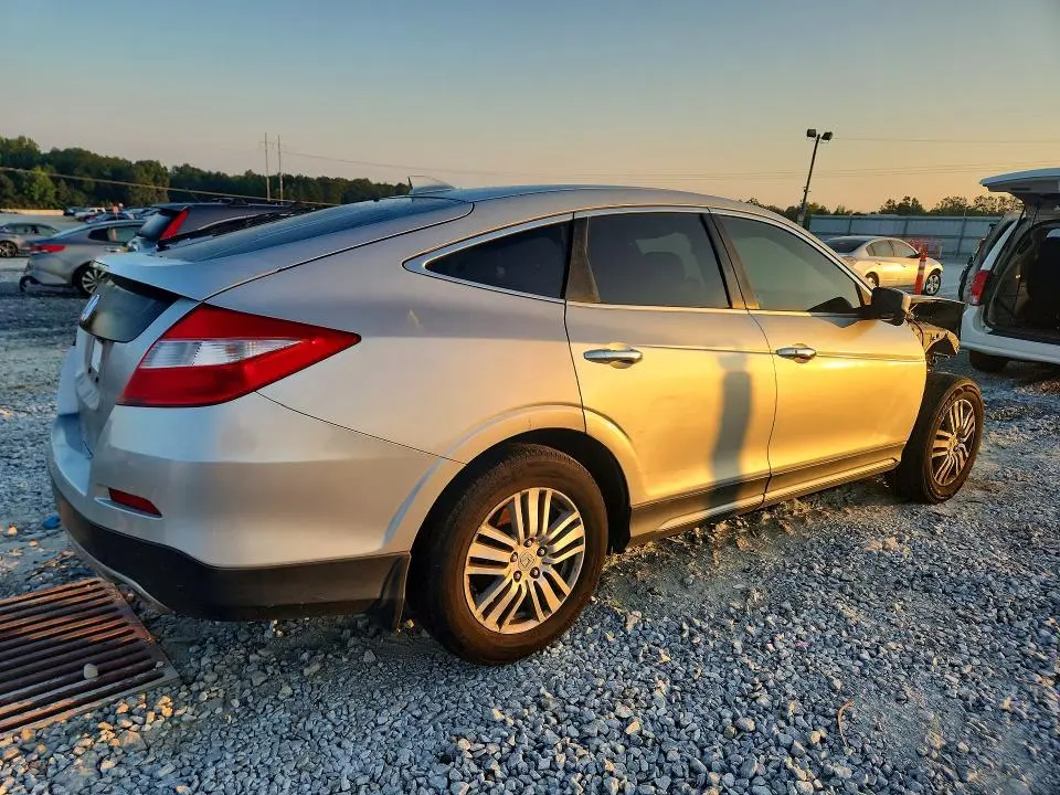 2013 HONDA CROSSTOUR EX  