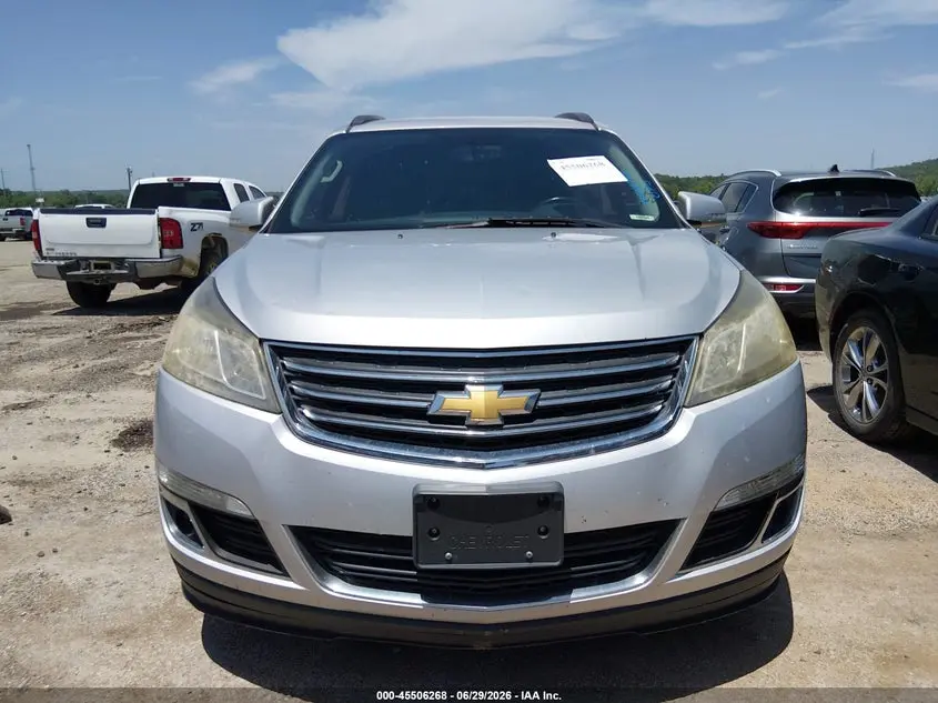 2016 CHEVROLET TRAVERSE LT