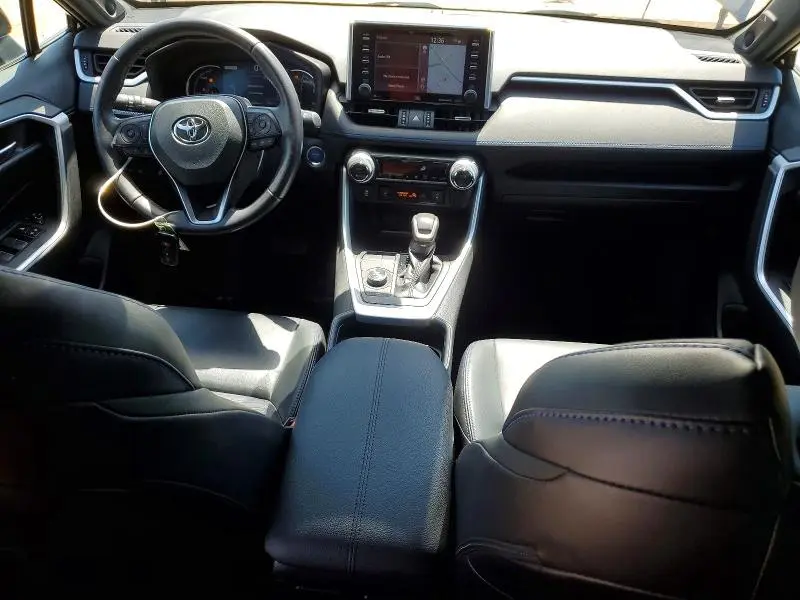 2021 TOYOTA RAV4 XSE  