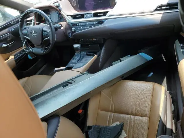 2021 LEXUS ES 300H ULTRA LUXURY  
