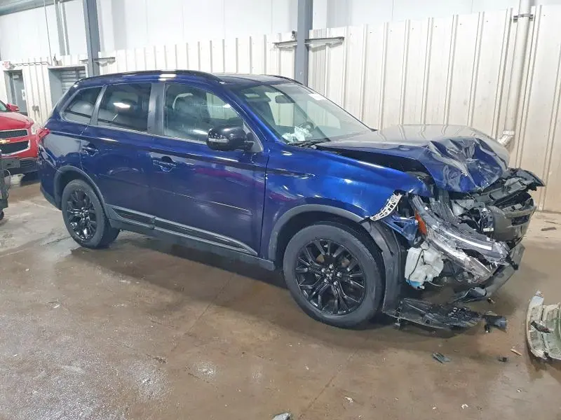 2018 MITSUBISHI OUTLANDER SE  