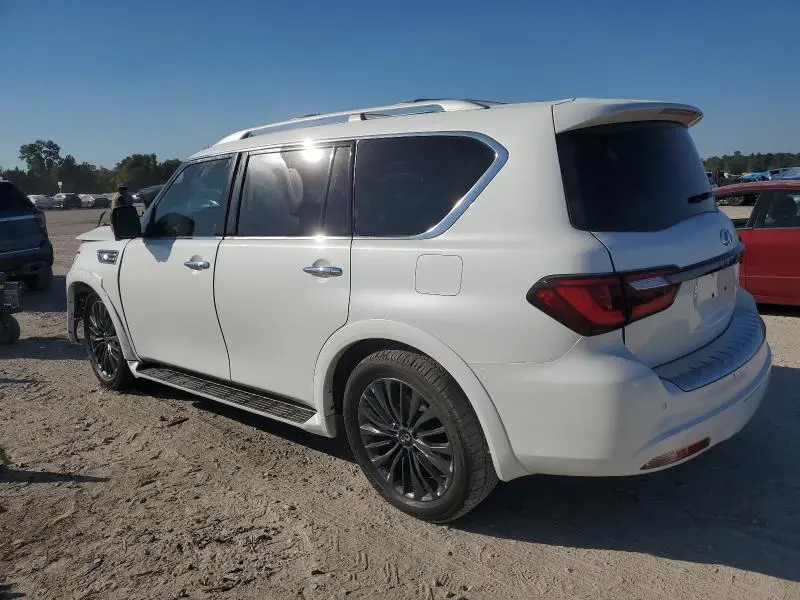 2021 INFINITI QX80 LUXE  