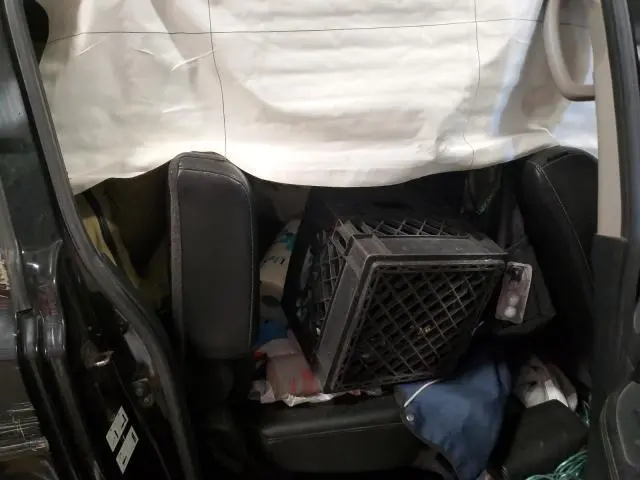 2010 NISSAN ARMADA SE