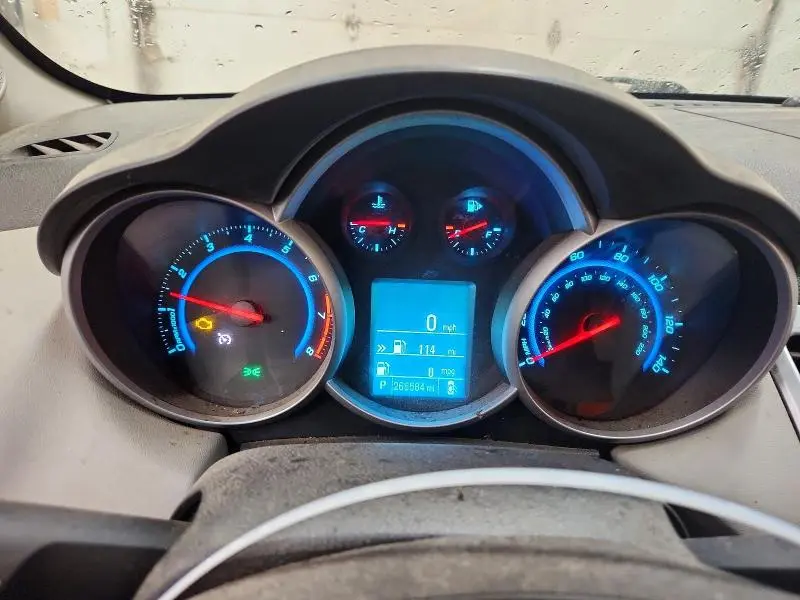 2012 CHEVROLET CRUZE LT  
