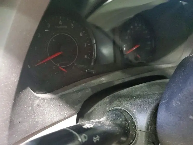 2017 TOYOTA SIENNA LE  