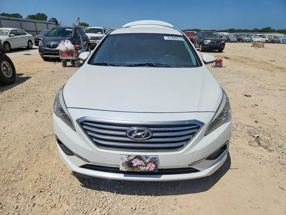 2017 HYUNDAI SONATA SE  