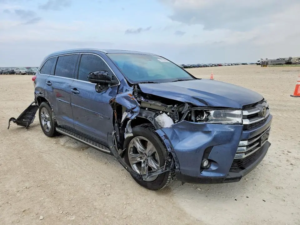 2019 TOYOTA HIGHLANDER LIMITED PLATINUM  