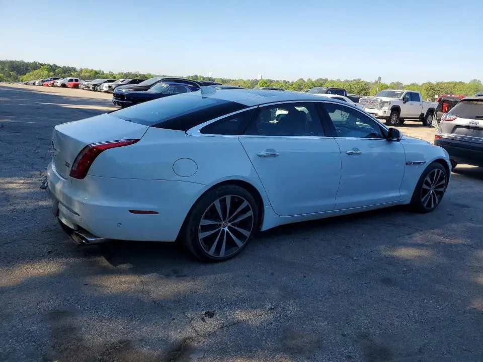 2019 JAGUAR XJL PORTFOLIO  