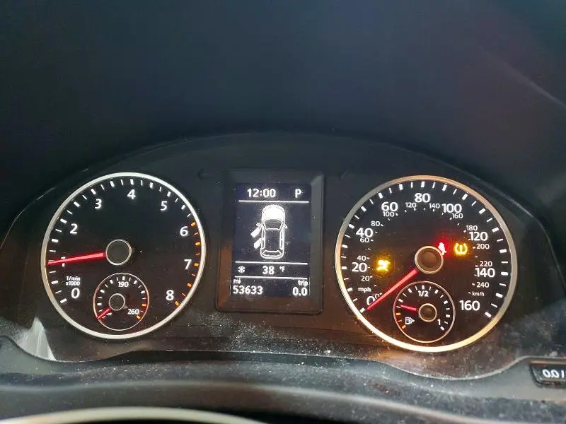 2017 VOLKSWAGEN TIGUAN S  