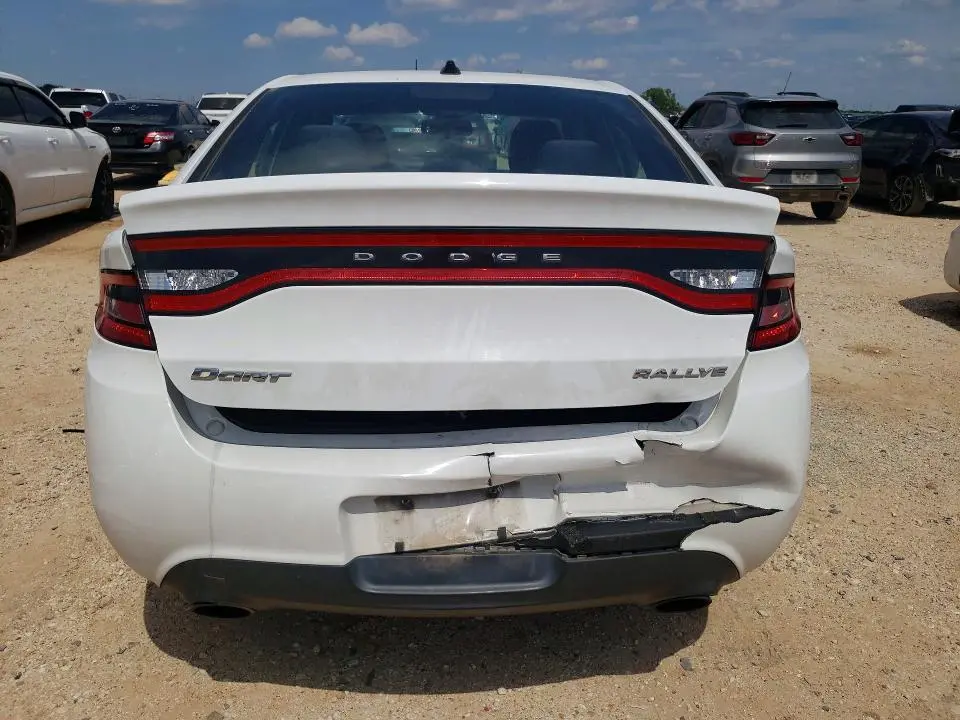 2015 DODGE DART SXT  