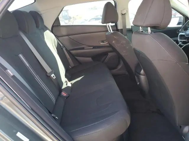 2025 HYUNDAI ELANTRA BLUE  