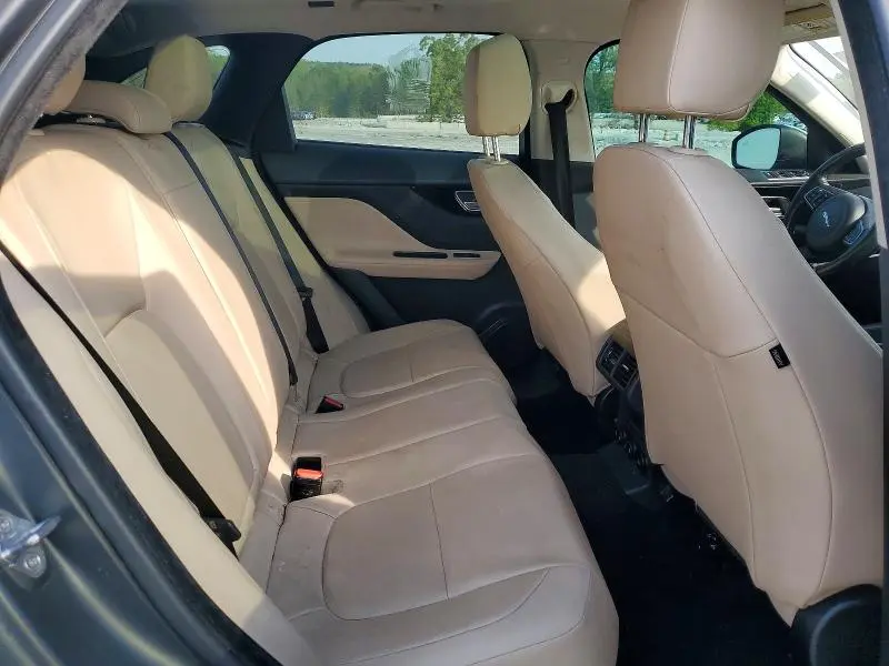 2017 JAGUAR F-PACE PREMIUM  