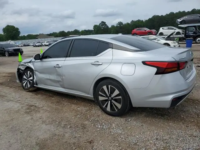 2022 NISSAN ALTIMA SV  