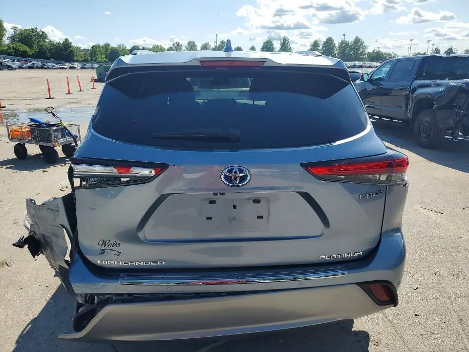 2021 TOYOTA HIGHLANDER HYBRID PLATINUM  