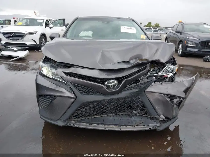 2019 TOYOTA CAMRY SE