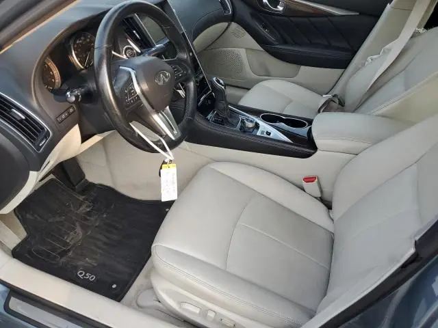 2019 INFINITI Q50 LUXE  