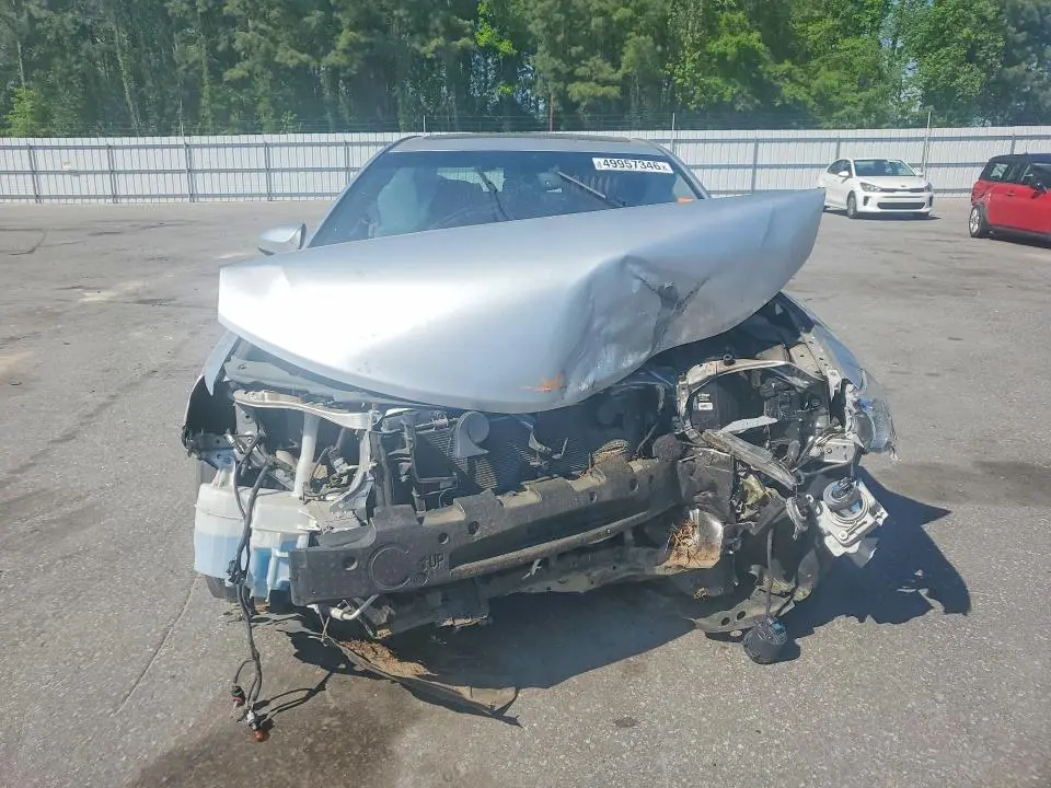 2012 TOYOTA CAMRY XLE  