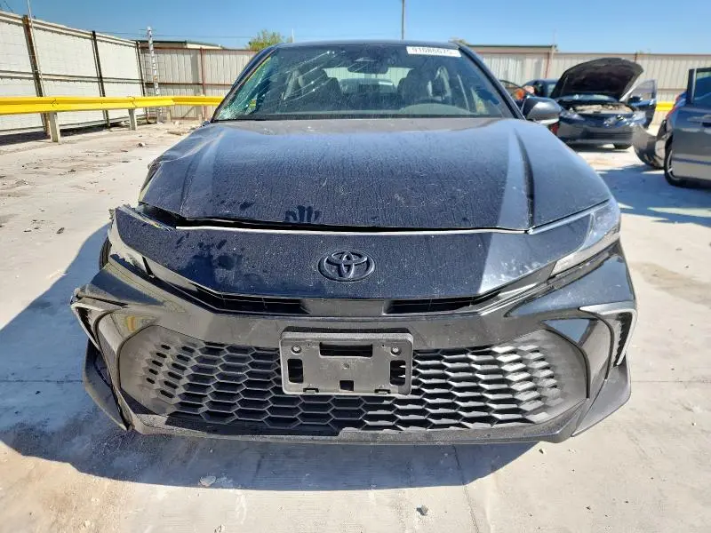 2025 TOYOTA CAMRY XSE  