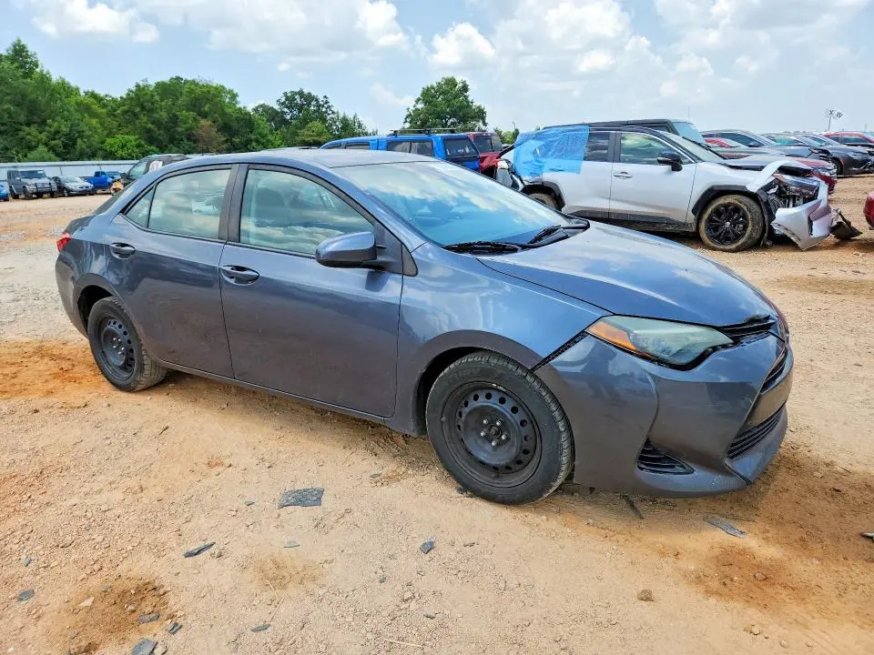 2017 TOYOTA COROLLA LE  