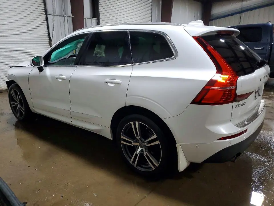 2018 VOLVO XC60 T5  