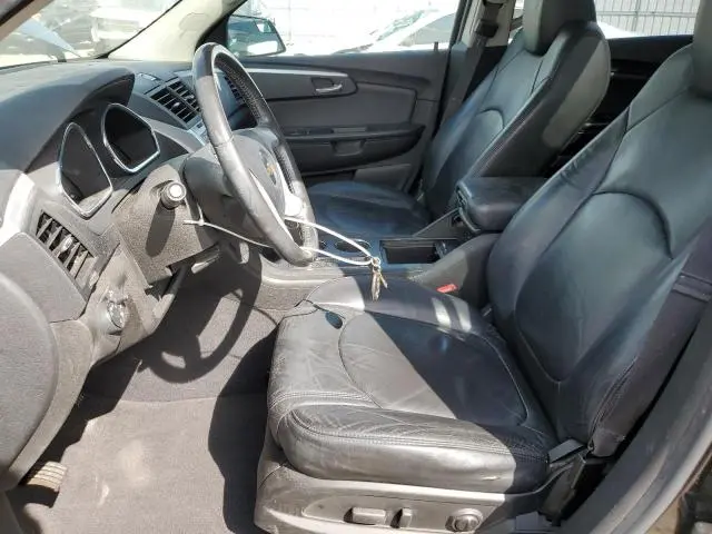 2011 CHEVROLET TRAVERSE LT  
