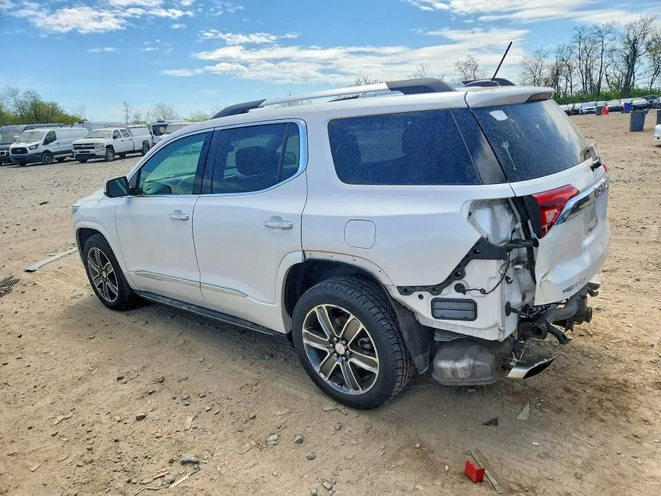 2017 GMC ACADIA DENALI  