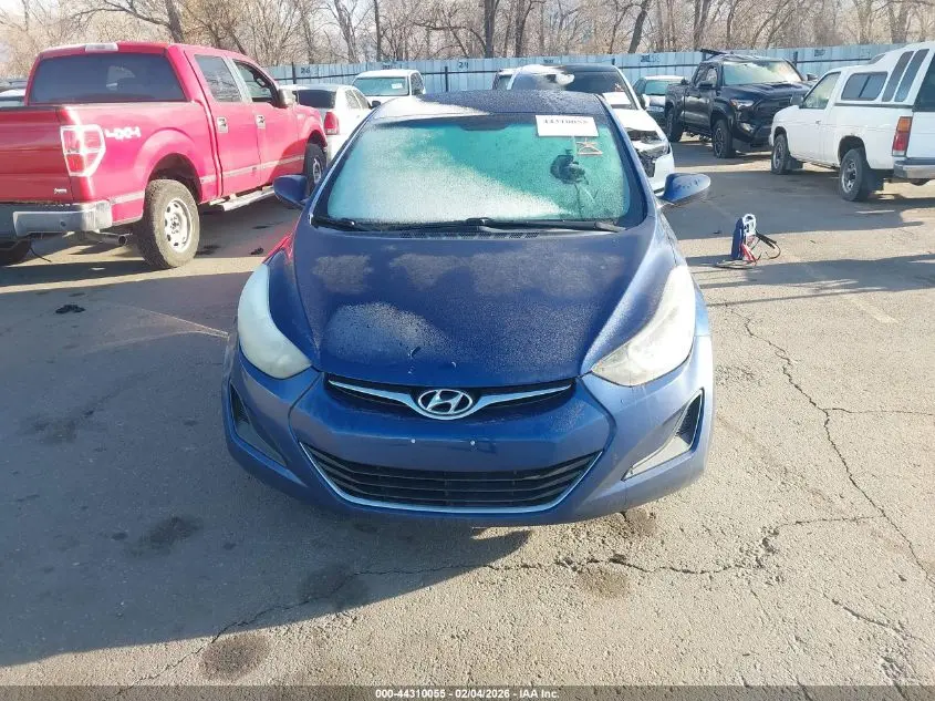 2015 HYUNDAI ELANTRA SE