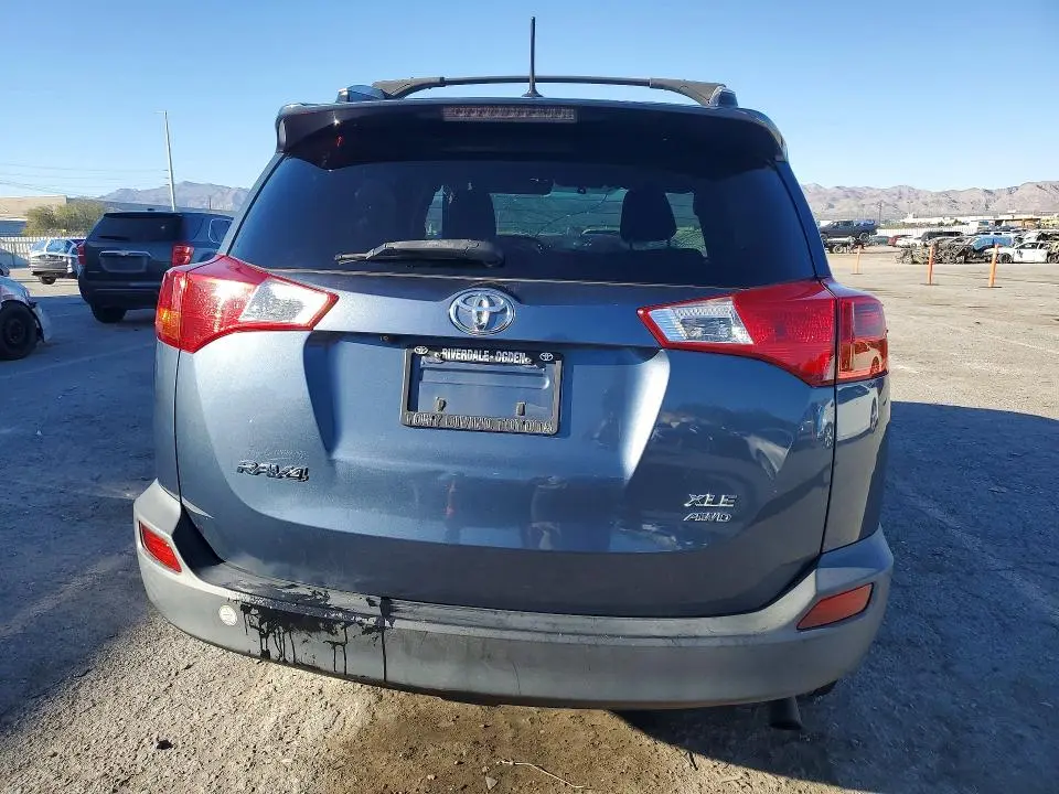 2013 TOYOTA RAV4 XLE  
